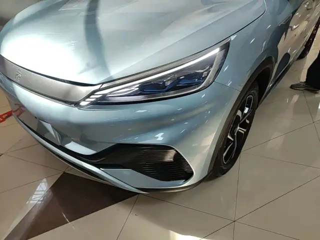 BYD Yuan PLUS — Фото автомобиля 23