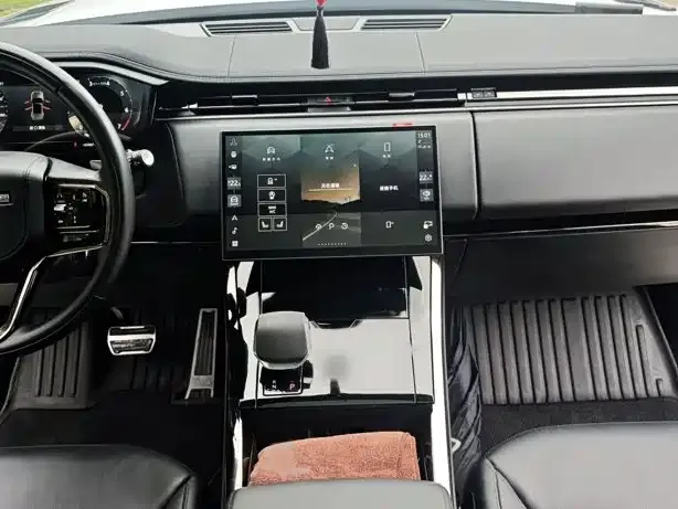Land Rover Range Rover Sport — Фото автомобиля 3