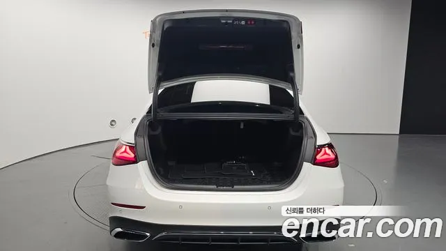 Mercedes-Benz E-Class E-класс W214 — Фото автомобиля 30