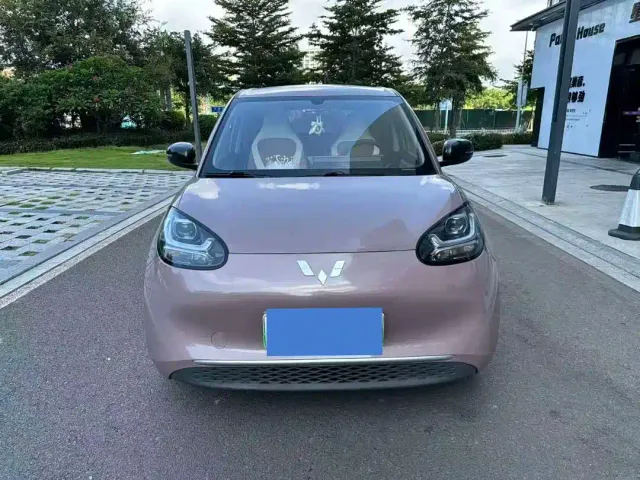 Wuling Bingo — Фото автомобиля 2