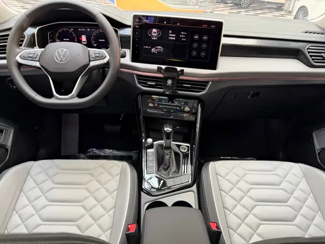 Volkswagen Tayron — Фото автомобиля 16