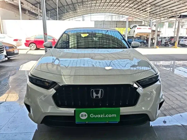 Honda Inspire — Фото автомобиля 2