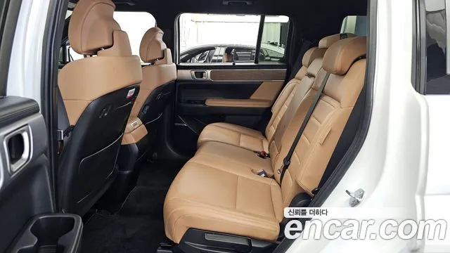Hyundai Santafe — Фото автомобиля 18