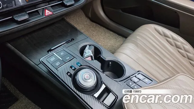 Kia K8 — Фото автомобиля 12