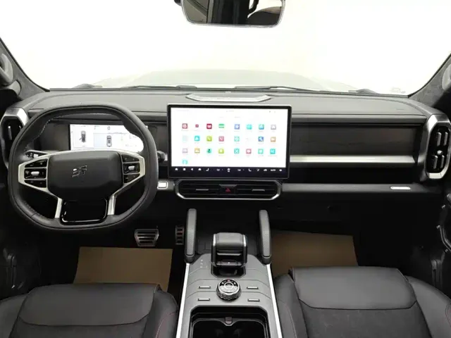 Jetour T2 — Фото автомобиля 12