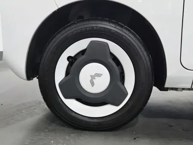 Wuling Hongguang Mini EV — Фото автомобиля 17