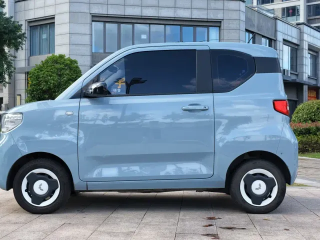 Wuling Hongguang Mini EV — Фото автомобиля 3