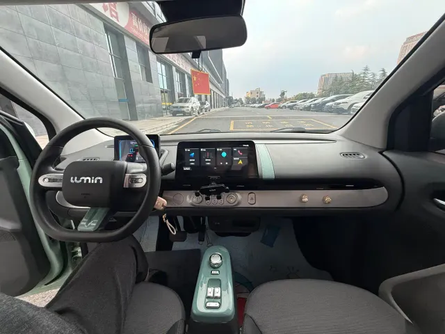 Changan Lumin — Фото автомобиля 13