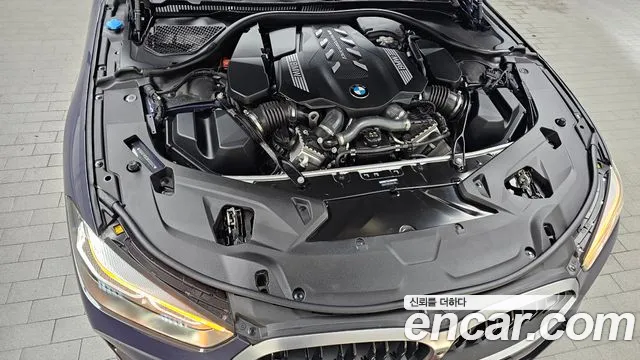 BMW 8-Series — Фото автомобиля 5