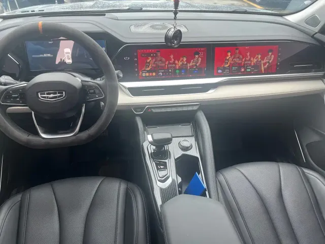 Geely Xingyue L — Фото автомобиля 21