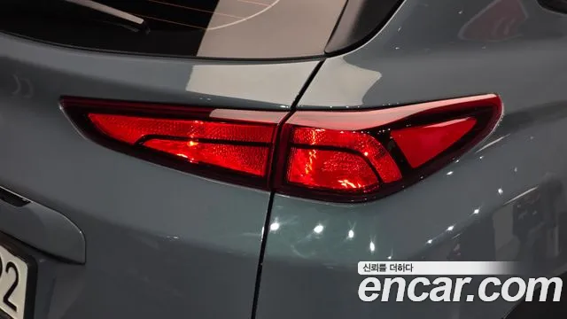 Hyundai Kona — Фото автомобиля 8
