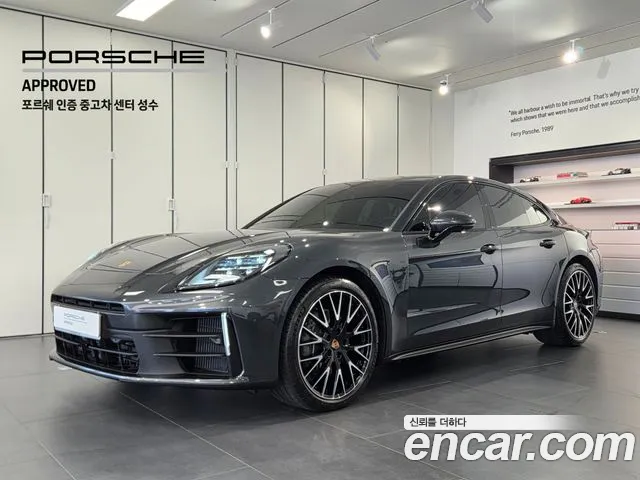 Фотография автомобиля — Porsche Panamera 976
