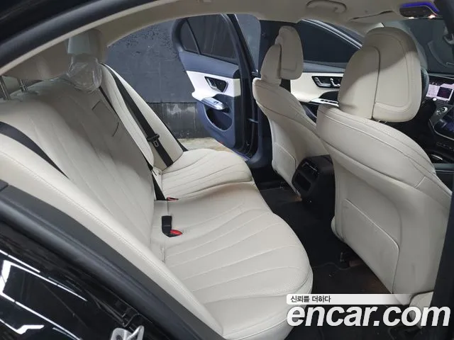 Mercedes-Benz E-Class W214 — Фото автомобиля 11