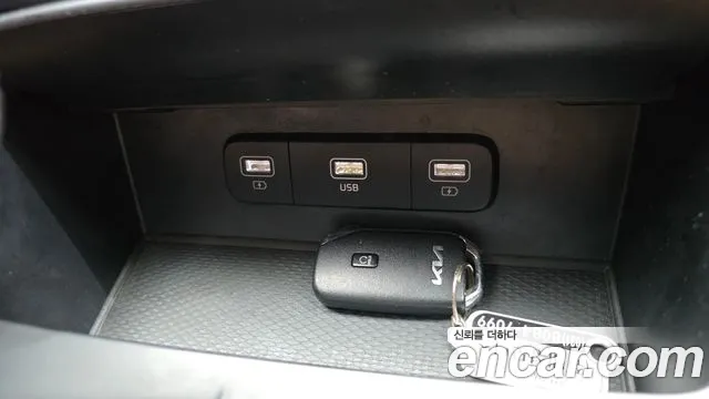 Kia Canival Carnival 4 поколение Дизель 11 мест Prestige — Фото автомобиля 27