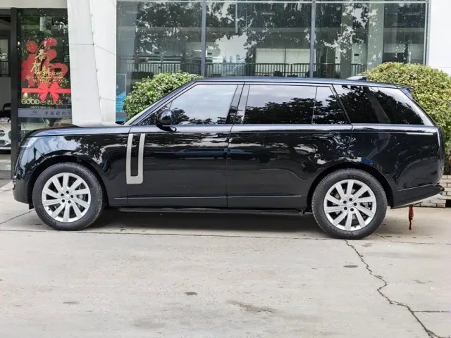 Land Rover Range Rover — Фото автомобиля 2