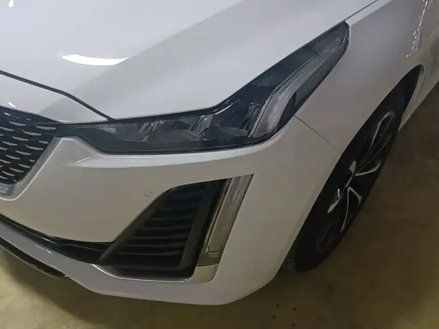 Cadillac CT5 — Фото автомобиля 23