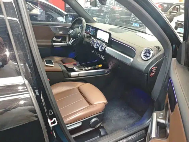 Mercedes-Benz GLB-Class — Фото автомобиля 21