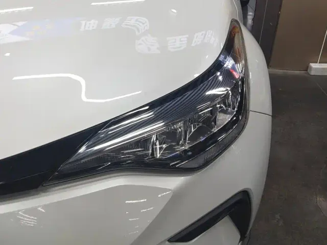 Toyota IZOA — Фото автомобиля 5