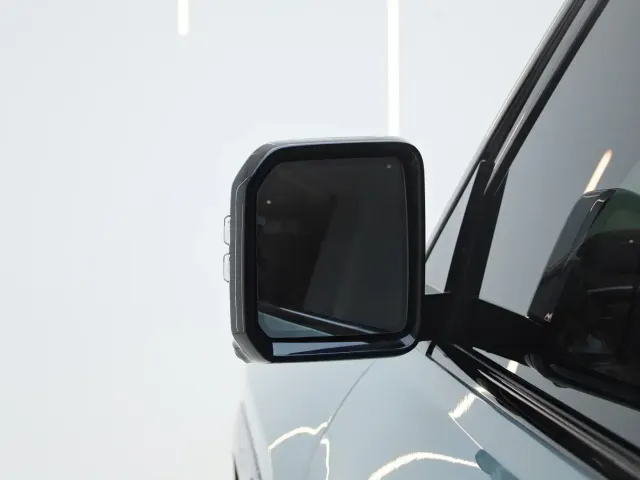 BYD U8 — Фото автомобиля 12