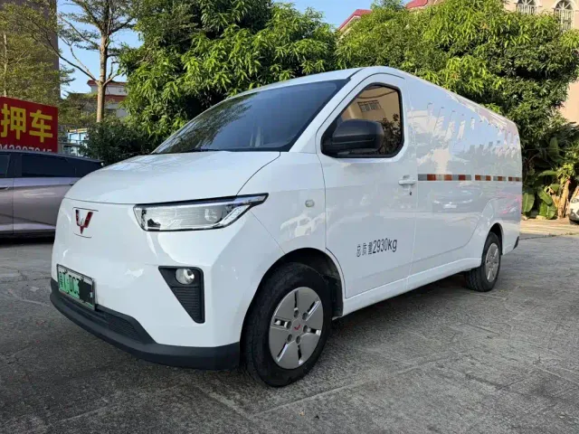 Фотография автомобиля — Wuling Yangguang