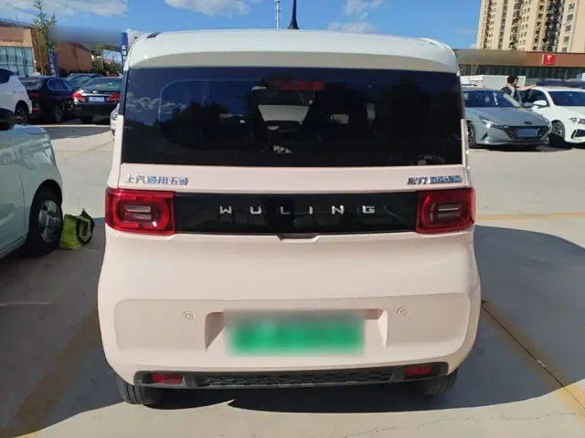 Wuling Hongguang Mini EV — Фото автомобиля 5