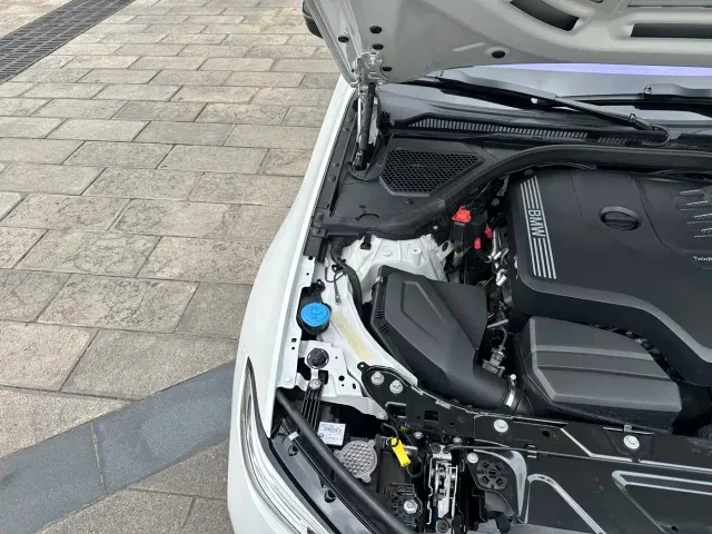 BMW 3 Series — Фото автомобиля 13