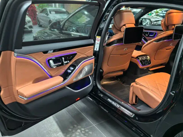 Mercedes-Benz Maybach S-Class — Фото автомобиля 19