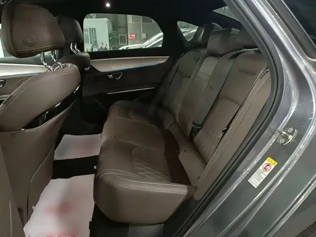 BYD Han — Фото автомобиля 16