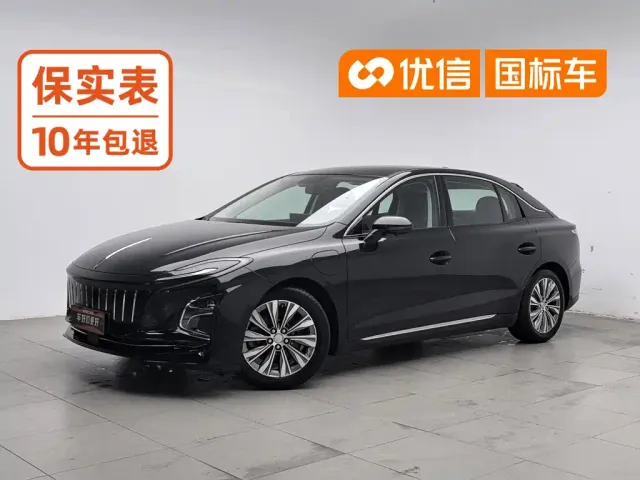 Фотография автомобиля — Hongqi E-QM5