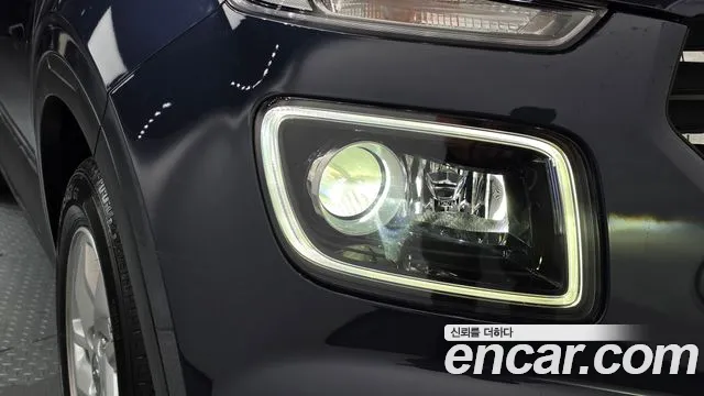Hyundai Venue — Фото автомобиля 22