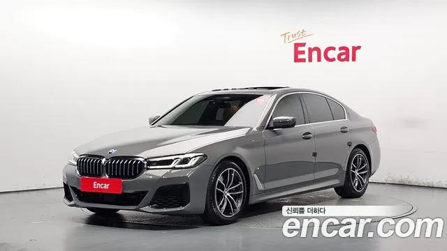 Фотография автомобиля — BMW 5 Series G30