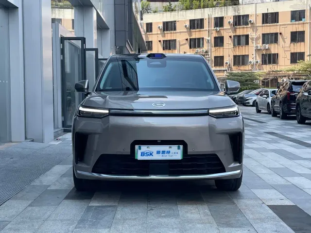 GAC Trumpchi Xiangwang S9 — Фото автомобиля 2