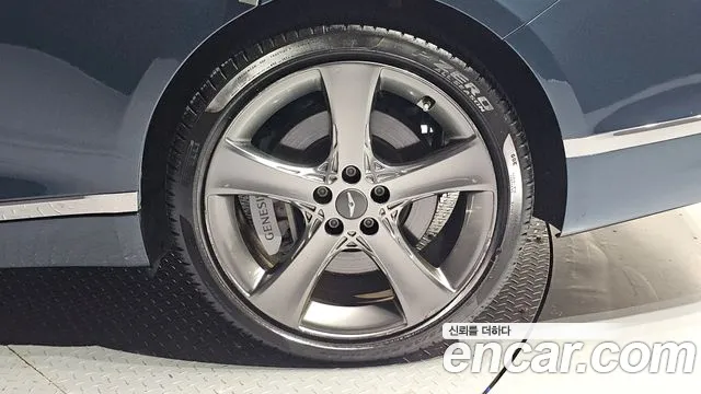 Genesis G80 Бензин 2.5 турбо AWD — Фото автомобиля 21