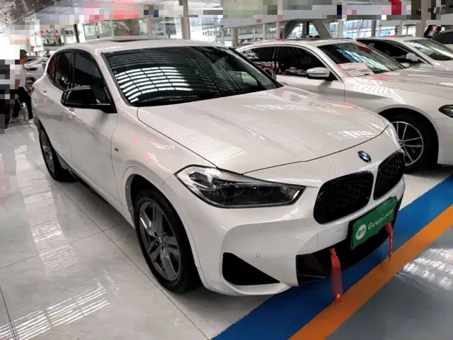 BMW X2 — Фото автомобиля 3