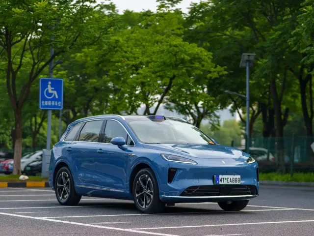Shangjie SUV — Фото автомобиля 3