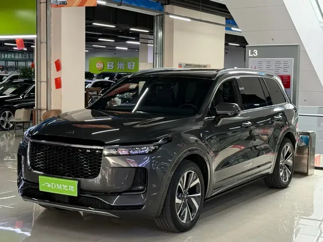 Li Auto ONE — Фото автомобиля 3