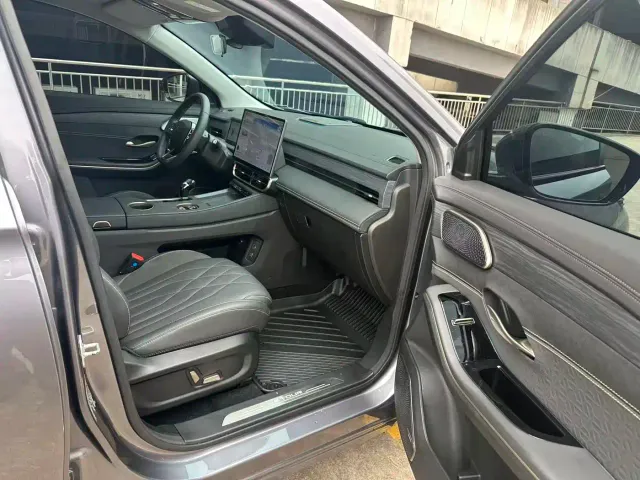 Jetour Shanhai L9 — Фото автомобиля 5