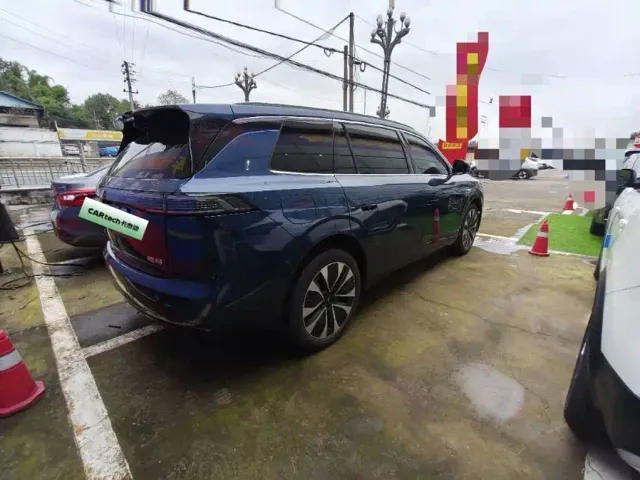 Dongfeng E8 M8 — Фото автомобиля 11