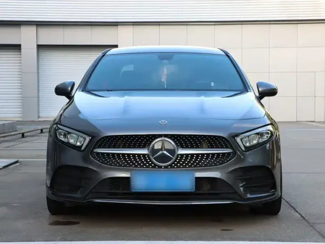 Mercedes-Benz A-Class — Фото автомобиля 5