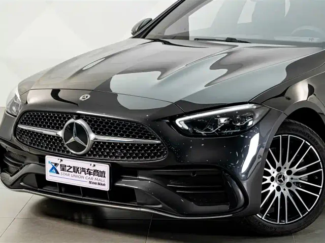 Mercedes-Benz C-Class — Фото автомобиля 2