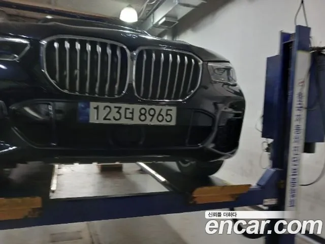 Фотография автомобиля — BMW X5 G05