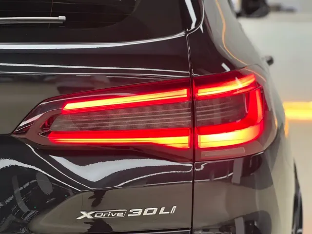 BMW X5 — Фото автомобиля 18