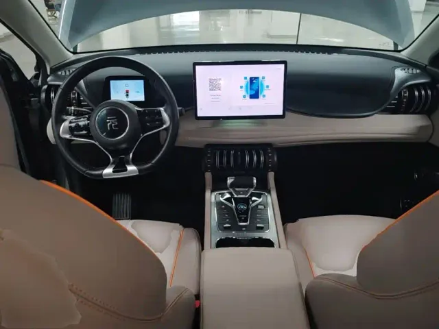 BYD Yuan PLUS — Фото автомобиля 9