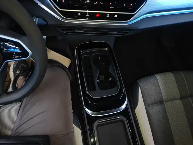Volkswagen ID.4 Crozz — Фото автомобиля 13