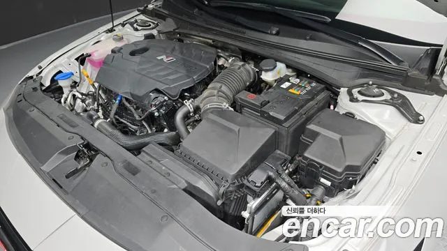 Hyundai Avante CN7 — Фото автомобиля 6
