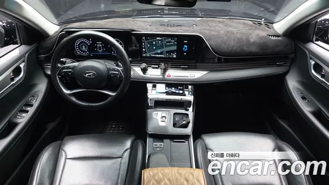 Hyundai Grandeur New — Фото автомобиля 10