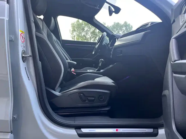 Audi Q3 — Фото автомобиля 10