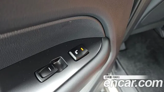 KG_Mobility_Ssangyong Musso Musso (Q300) Бензин 2.0 4WD — Фото автомобиля 29