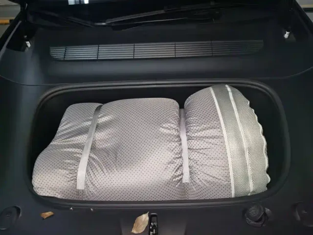 Tesla Model Y — Фото автомобиля 16