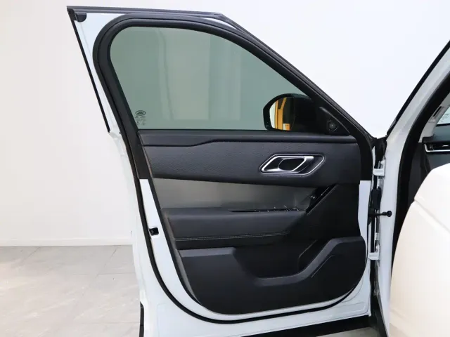 Land Rover Range Rover Velar — Фото автомобиля 12